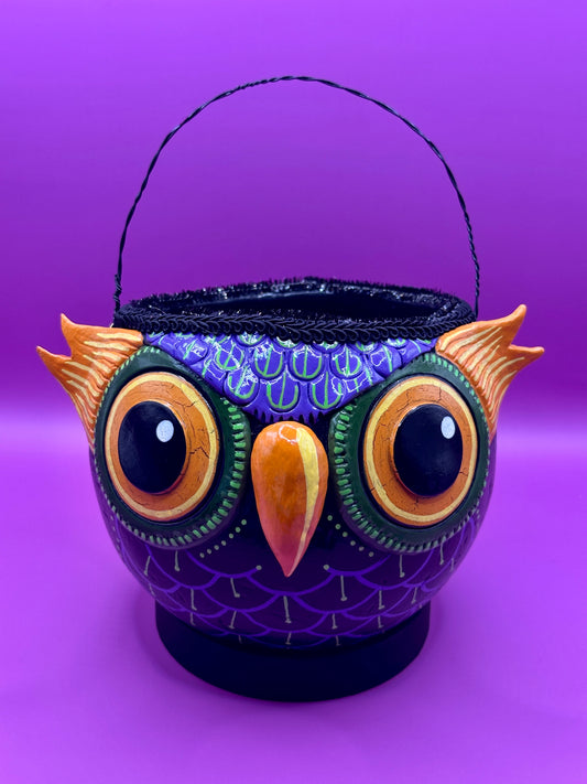 Owl Treat Bucket